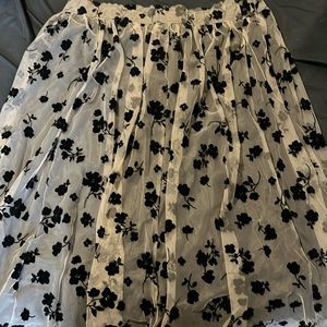 22/24 sheer black velvet floral skirt